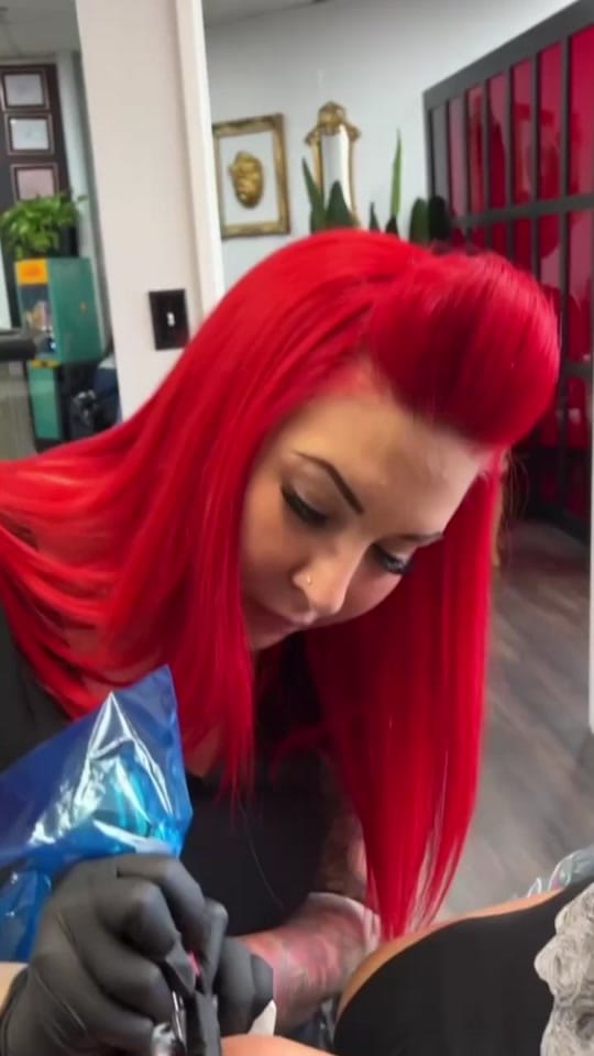 Post 8 by Ms Amber Red on TikTok (video)