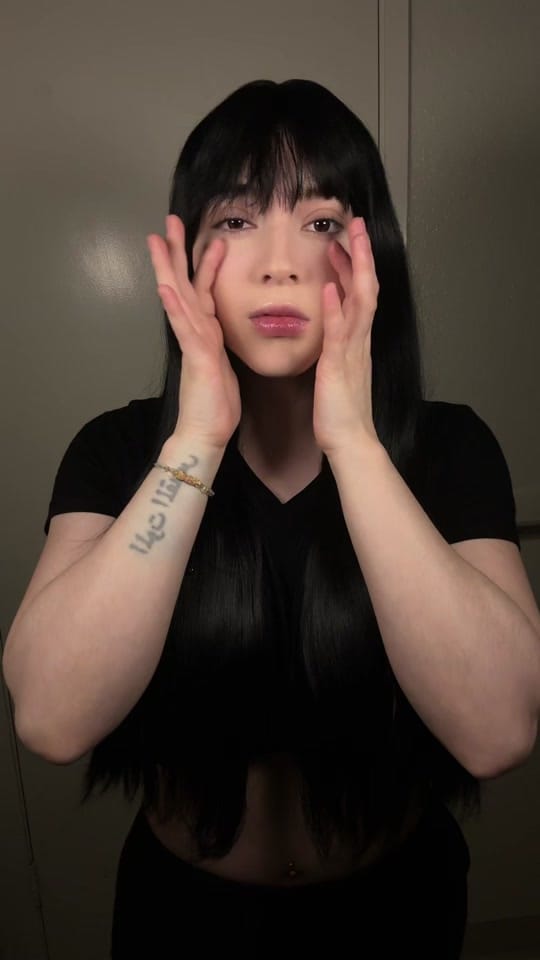 Post 2 by Lety on TikTok (video)
