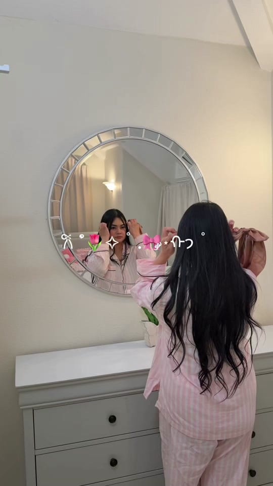 Post 2 by Lovely Cruz on TikTok (video)