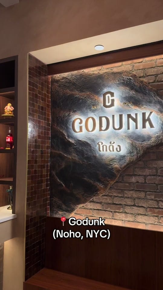 Post 3 by Gordan Chen on TikTok (video)