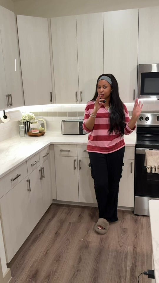 Post 9 by Kamsi on TikTok (video)
