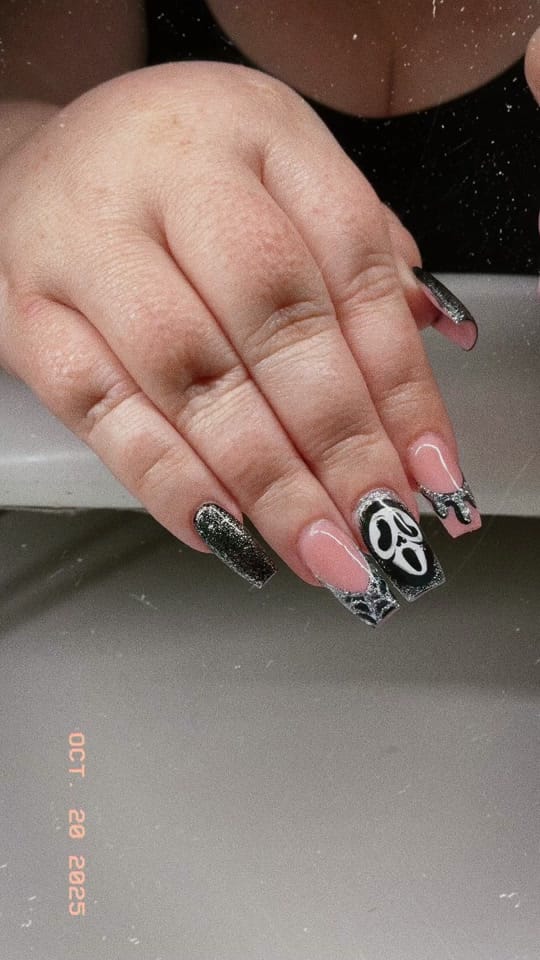 Post 2 by Canonico Nails on TikTok (video)