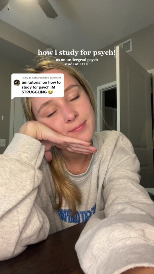 Post 10 by Carina on TikTok (video)