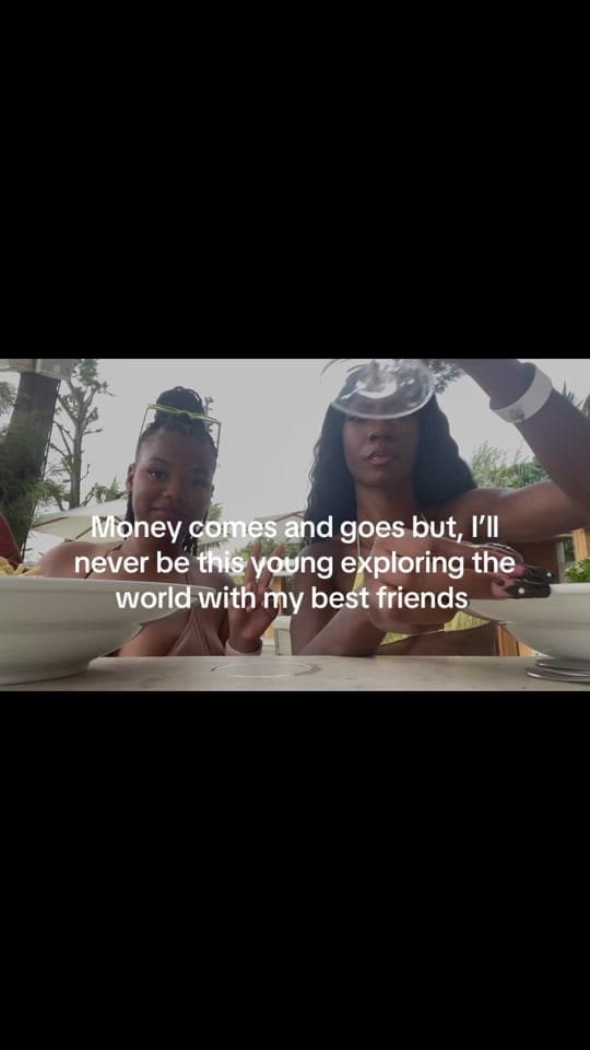 Post 4 by officiallynaomi on TikTok (video)