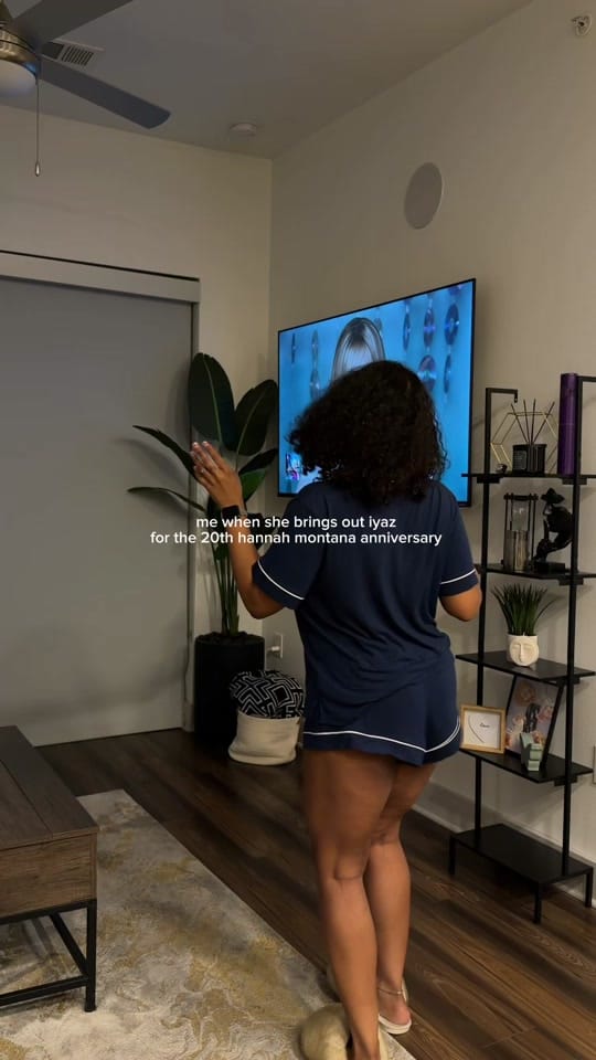Post 2 by JC. on TikTok (video)