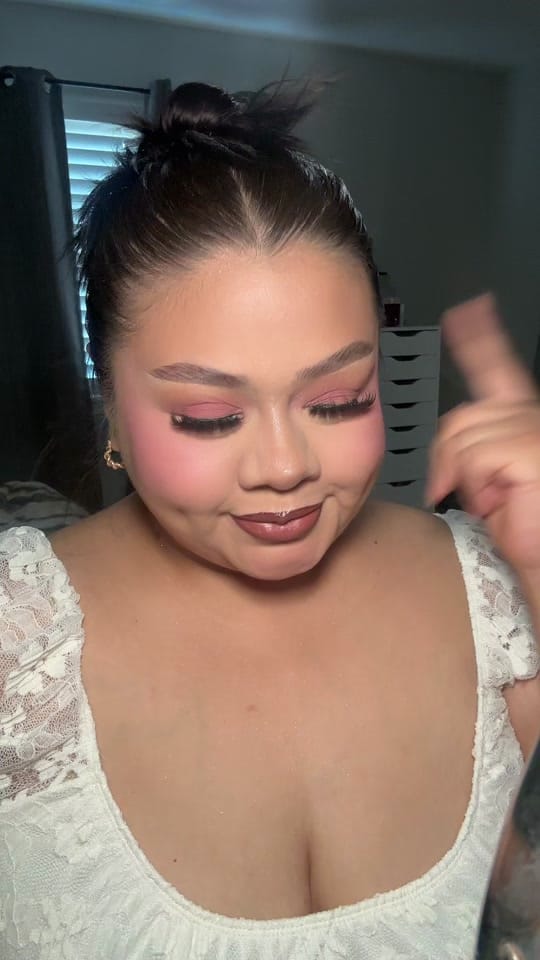 Post 4 by Clarisssa✨ on TikTok (video)