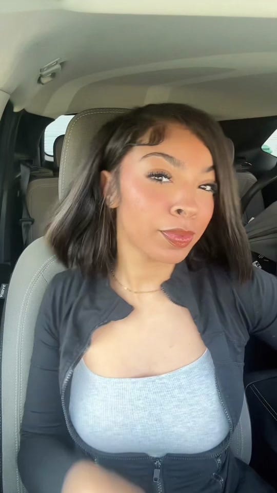 Post 4 by 𝒜𝓈𝒾𝒶𝒽 on TikTok (video)