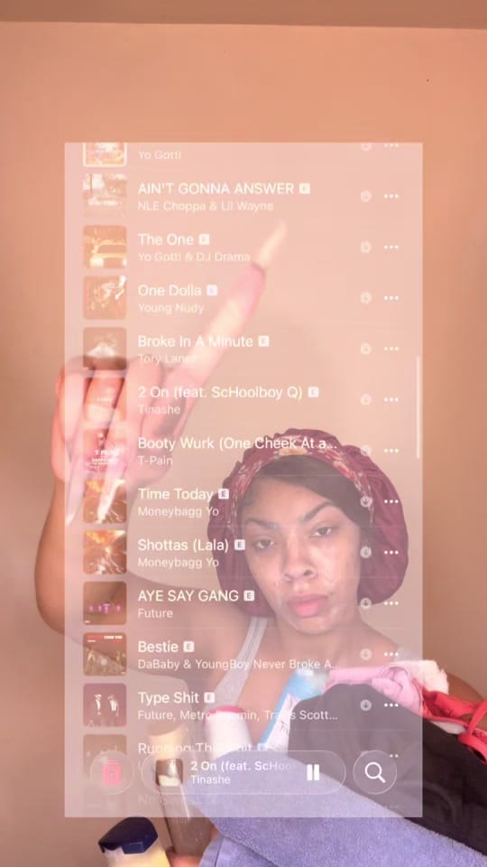 Post 2 by 𝒜𝓈𝒾𝒶𝒽 on TikTok (video)