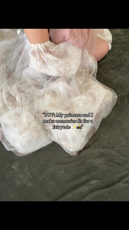Post 5 by Dallas Maternity Photographer on TikTok (video)
