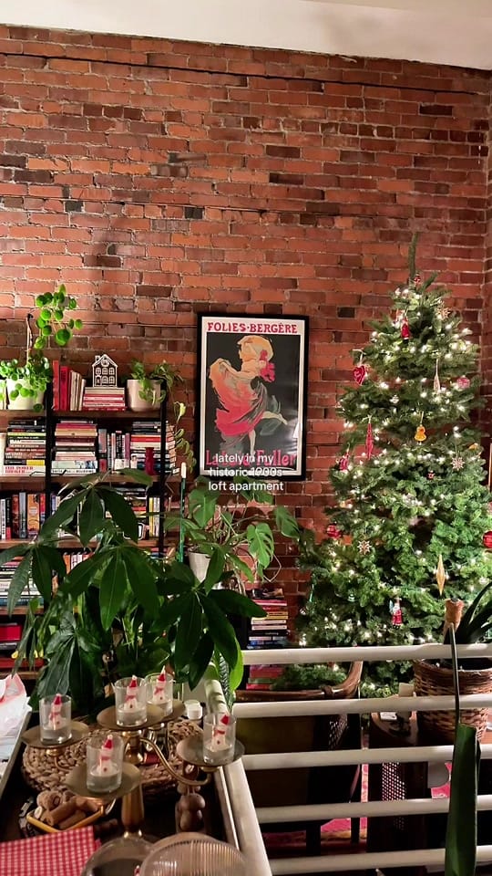 Post 7 by julia jean on TikTok (video)