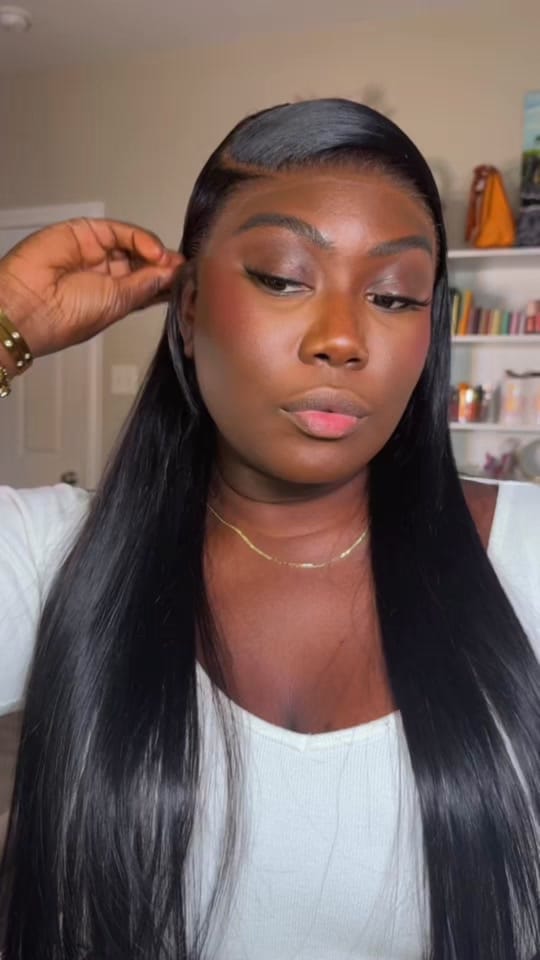 Post 8 by Marieme |Content Creator| on TikTok (video)