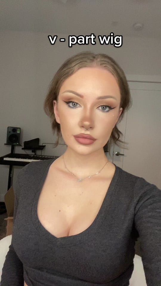 Post 8 by Clio Cadence on TikTok (video)