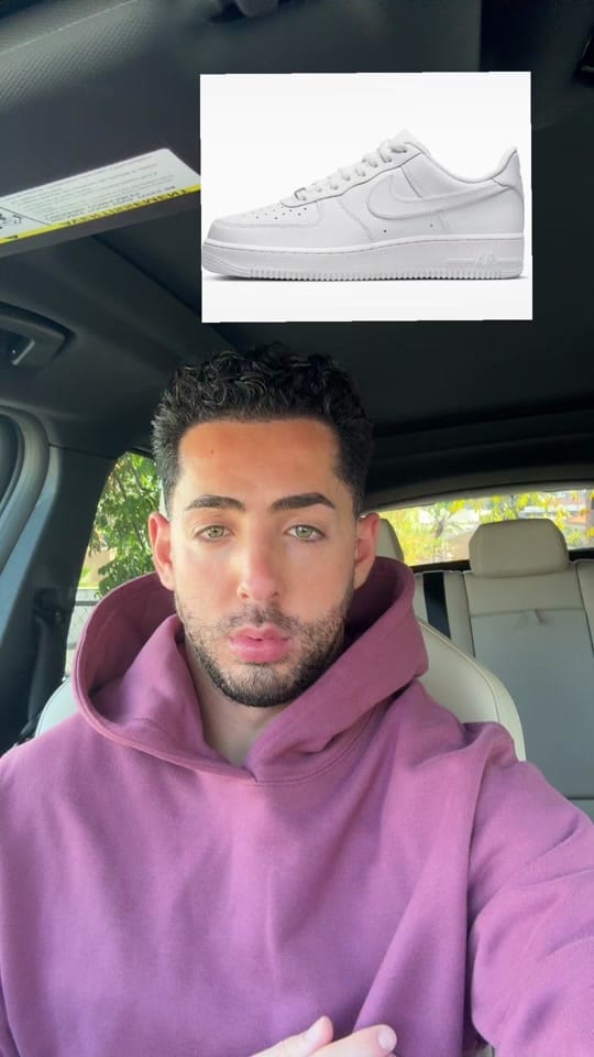 Post 6 by LORENZO on TikTok (video)