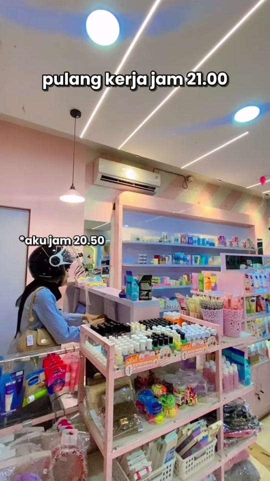Post 8 by Kalluna Store on TikTok (video)