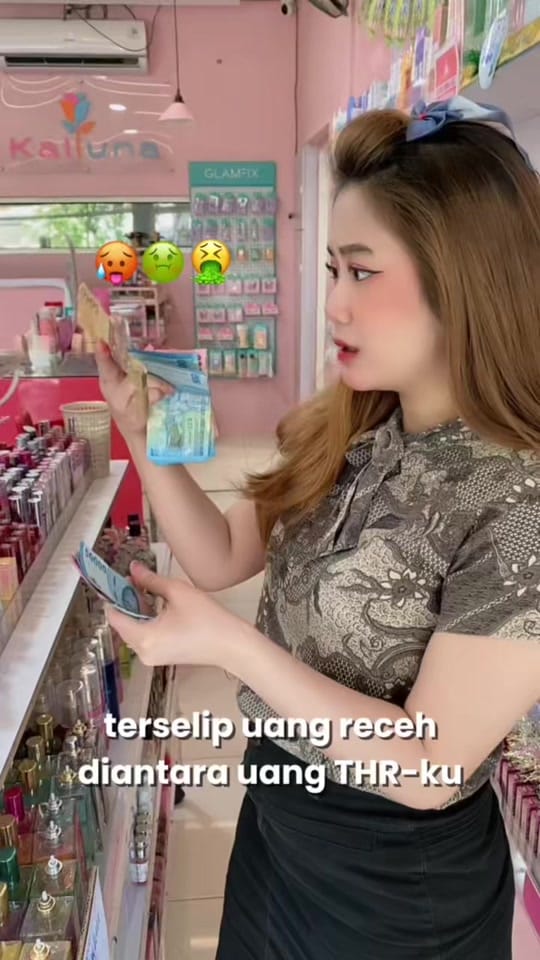 Post 4 by Kalluna Store on TikTok (video)