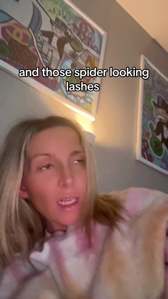 Post 2 by Gigi Dee on TikTok (video)