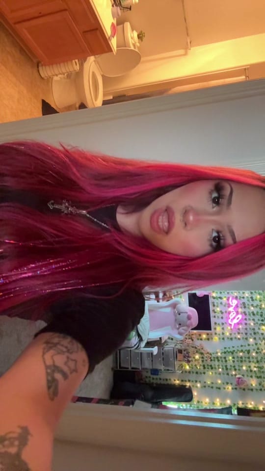 Post 1 by Kirra Celine on TikTok (video)