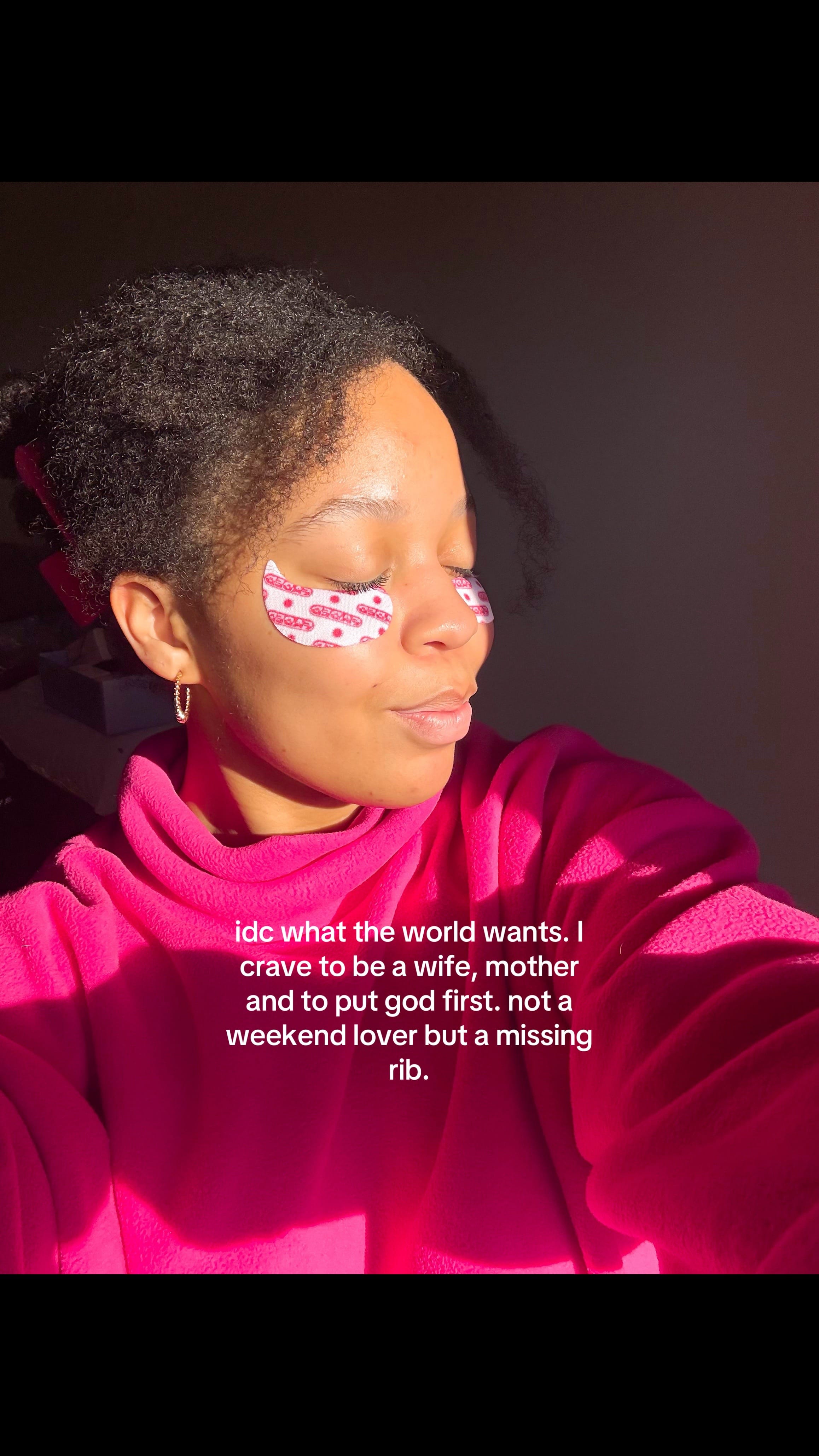 Post 7 by Rosa Grace ⋆˙⟡♡ on TikTok (video)