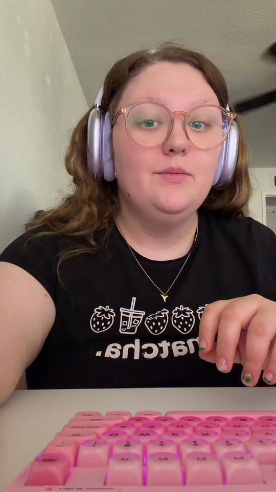 Post 3 by Hallie Ruth 🧚‍♀️✨ on TikTok (video)