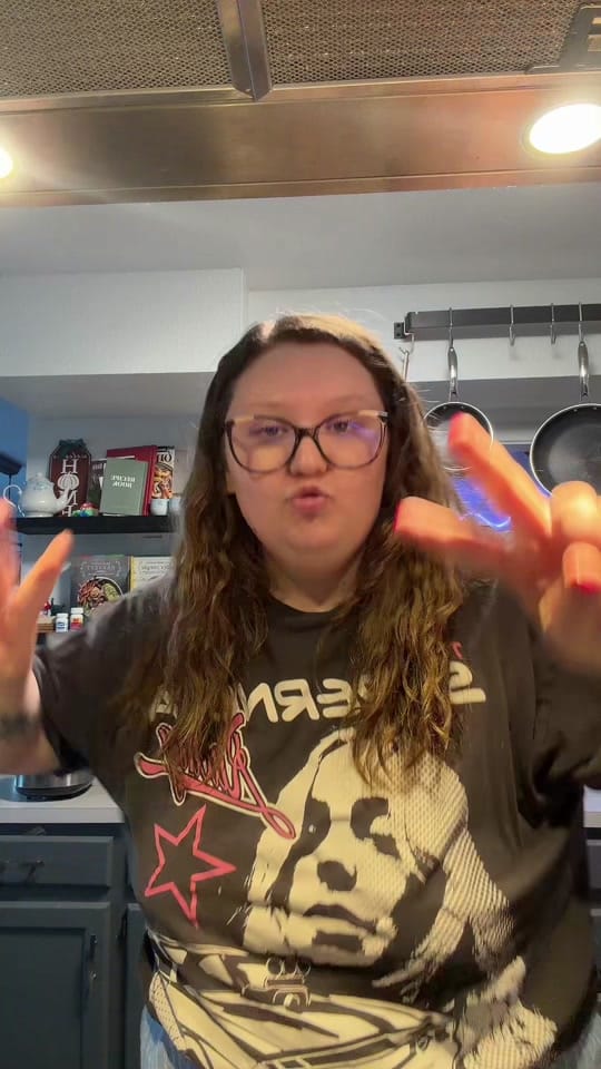 Post 9 by Hallie Ruth 🧚‍♀️✨ on TikTok (video)