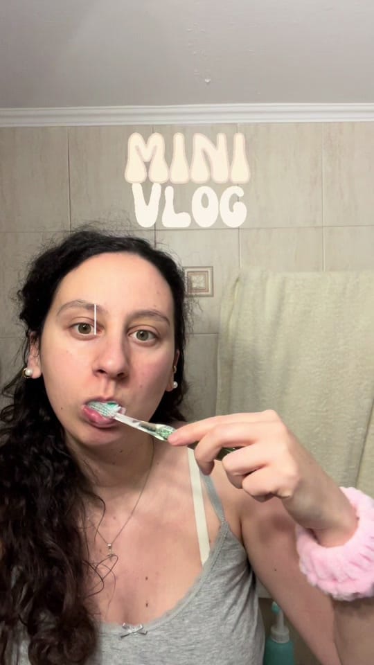 Post 1 by Georgia on TikTok (video)