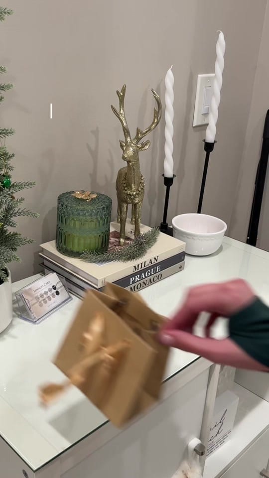 Post 10 by Gabby on TikTok (video)
