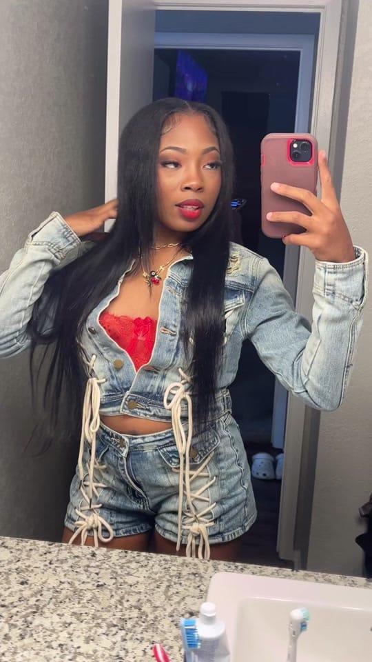 Post 5 by <3 on TikTok (video)