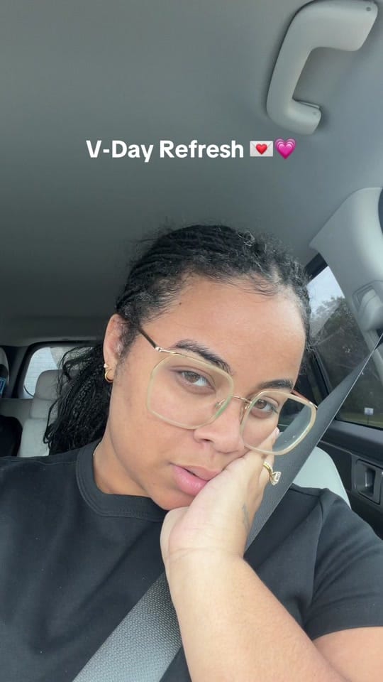 Post 3 by Ariel Elizabeth 💌 on TikTok (video)