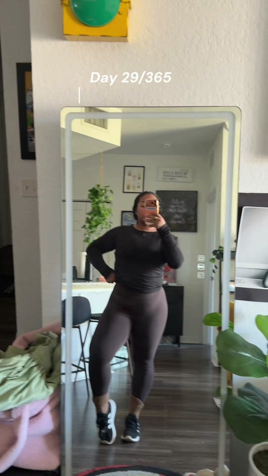 Post 7 by Ariel Elizabeth 💌 on TikTok (video)