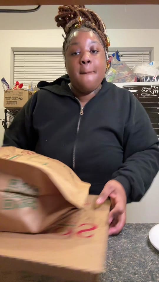 Post 10 by BeingKi on TikTok (video)