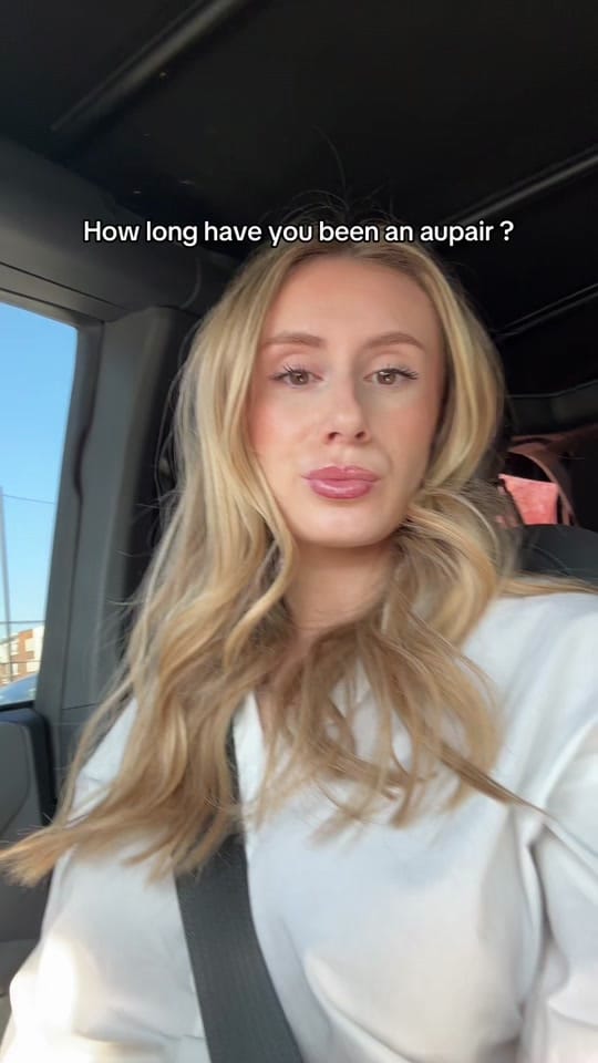 Post 6 by elena 💌 on TikTok (video)
