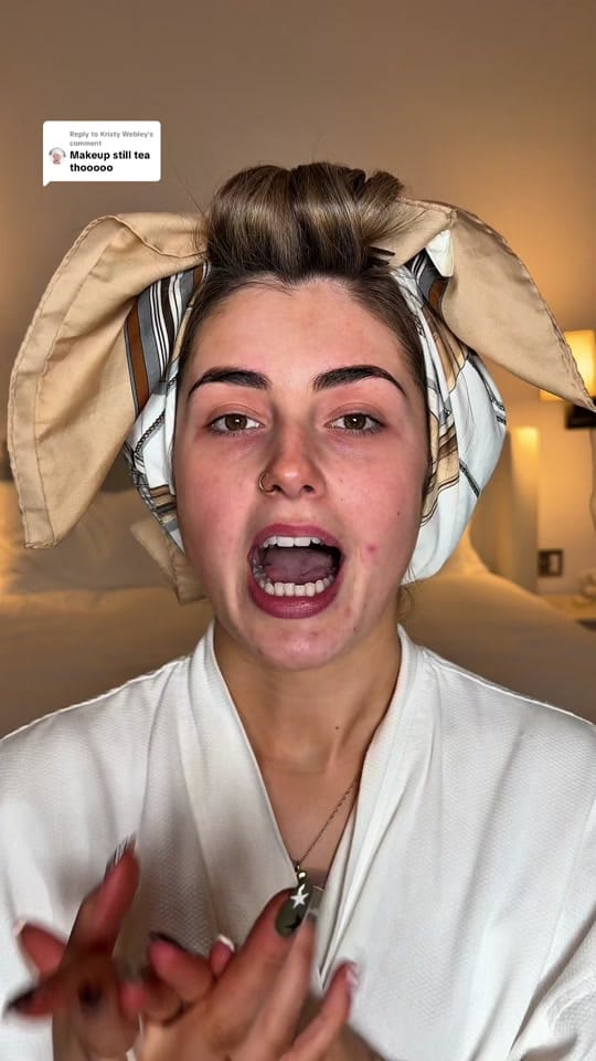 Post 2 by georgia barratt on TikTok (video)