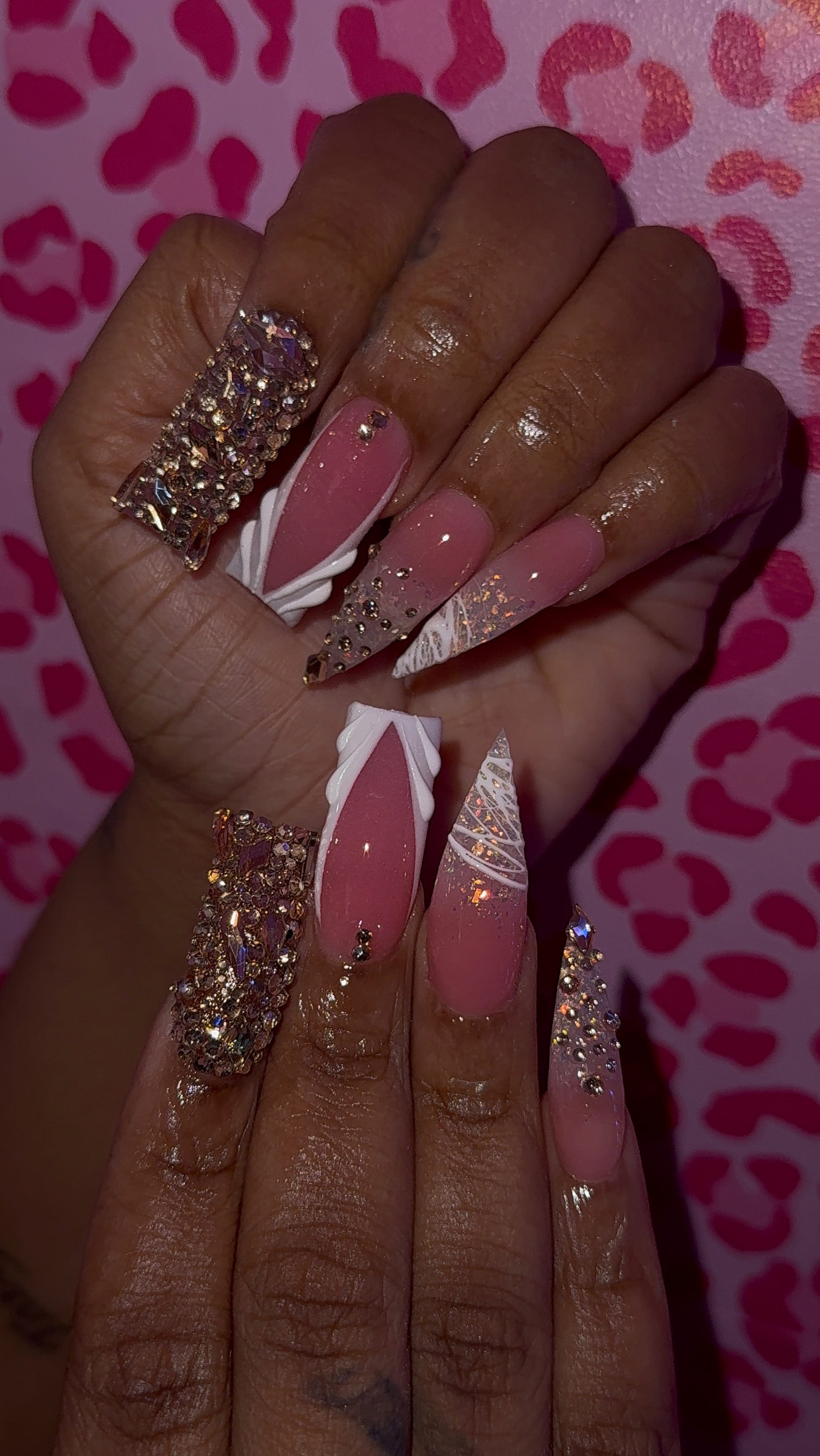 Post 5 by MINails on TikTok (video)
