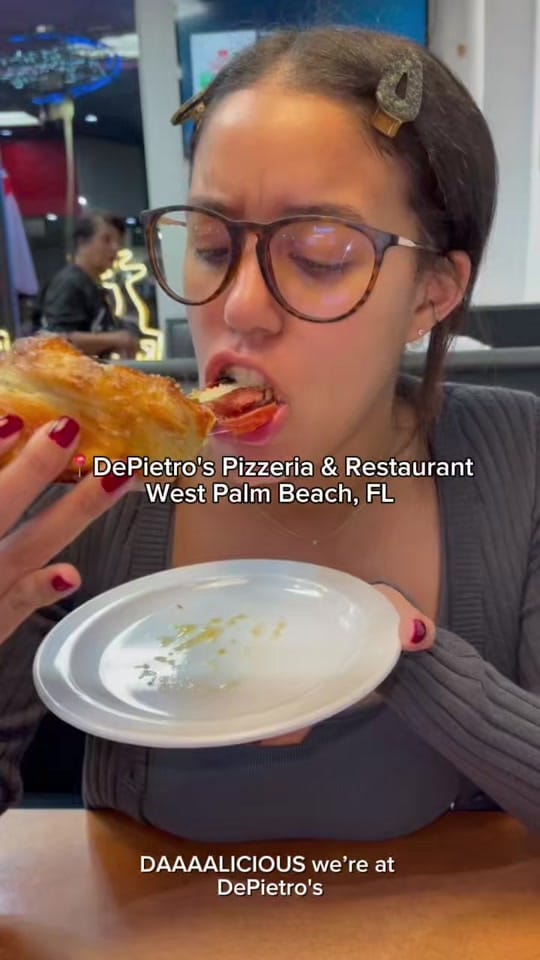 Post 7 by J.D Ovalle ✈️🌎🍔 on TikTok (video)