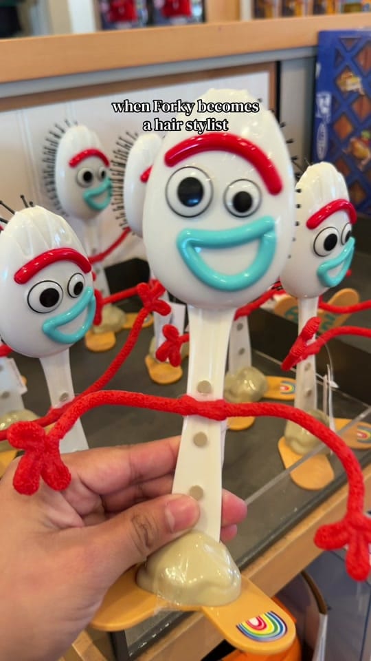 Post 3 by thatsojessiejessie on TikTok (video)