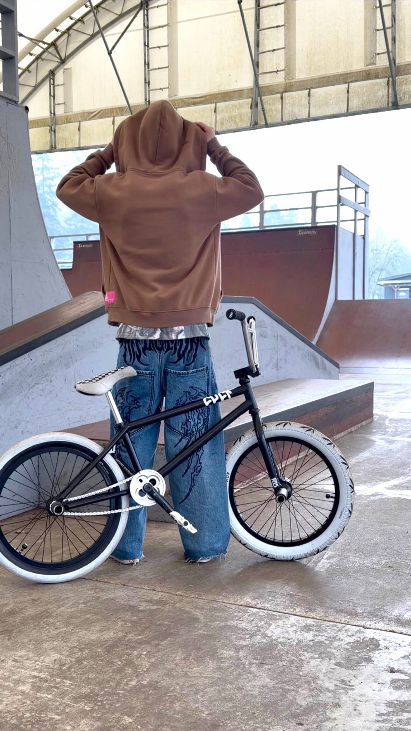 Post 8 by Kyle Wavy on TikTok (video)