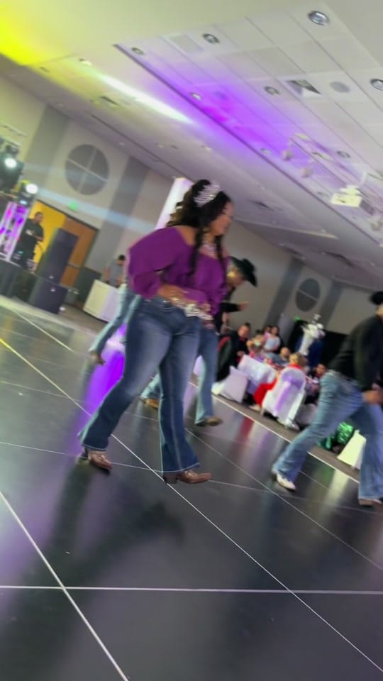 Post 6 by lajoyachoreo on TikTok (video)