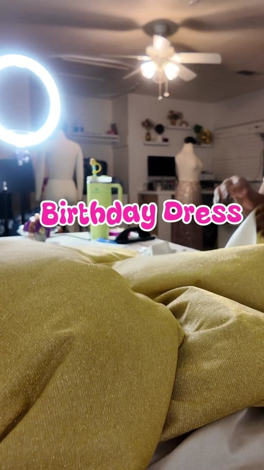 Post 9 by Bee Gaines 🐝 💗 on TikTok (video)
