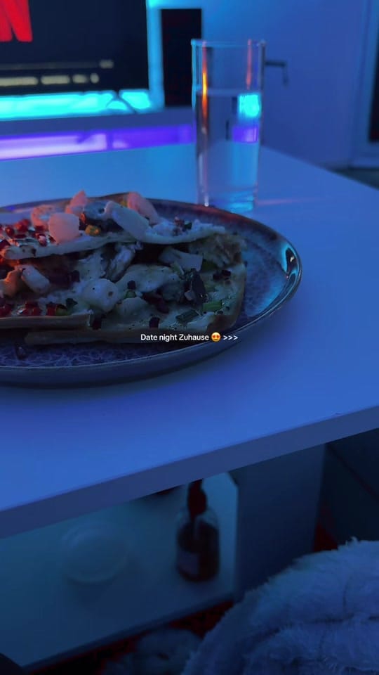 Post 2 by Amneziamusic on TikTok (video)
