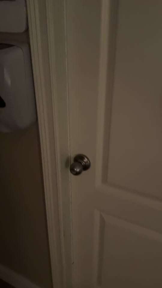 Post 8 by Erin 🦢🏰 on TikTok (video)