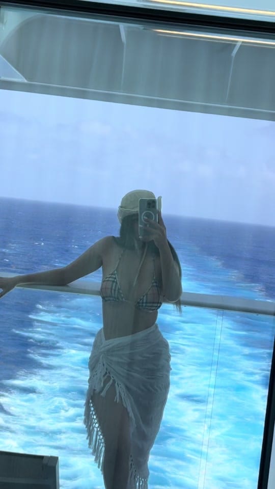 Post 10 by Brisa on TikTok (video)