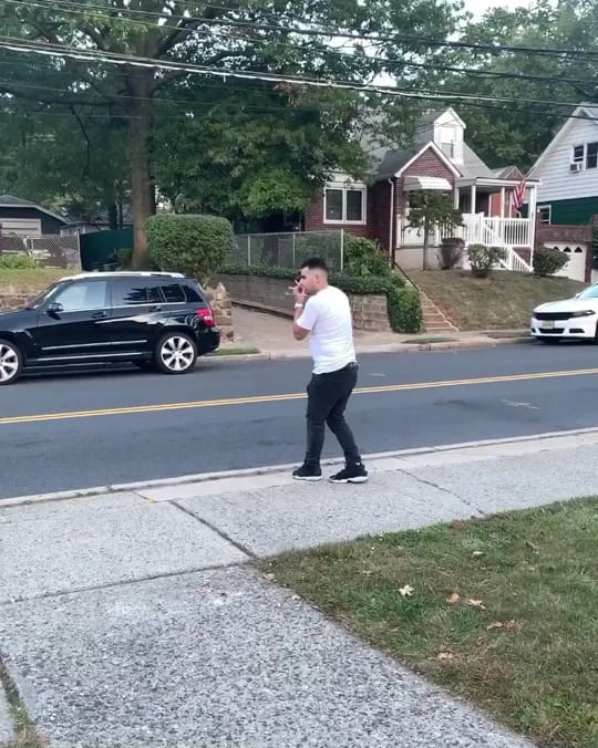 Post 4 by Joey Mollica on TikTok (video)