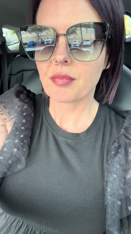 Post 4 by Janelle on TikTok (video)