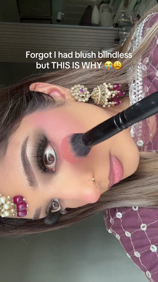 Post 3 by ساميا on TikTok (video)