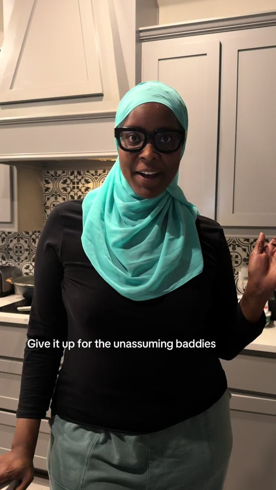 Post 7 by Kéléké Naadila Burgess on TikTok (video)