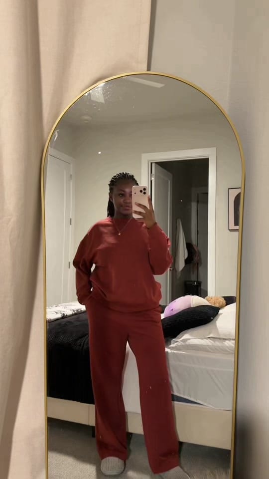 Post 2 by Gifty on TikTok (video)