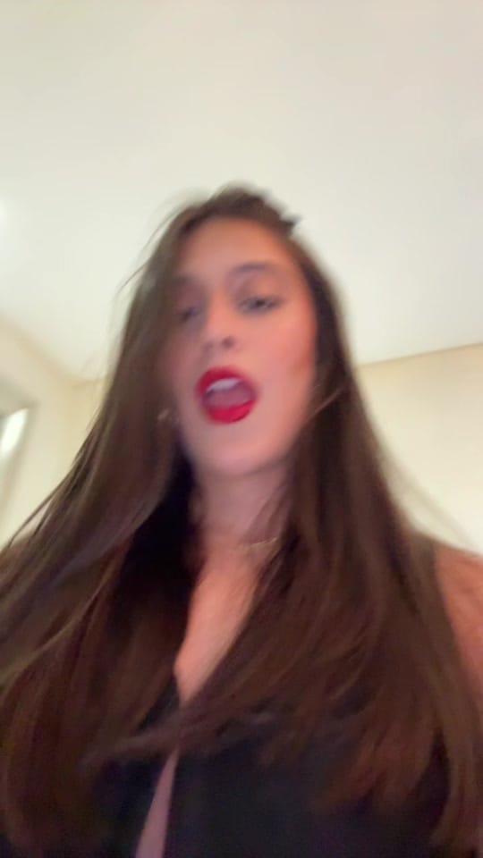 Post 7 by Valeria Pineda on TikTok (video)