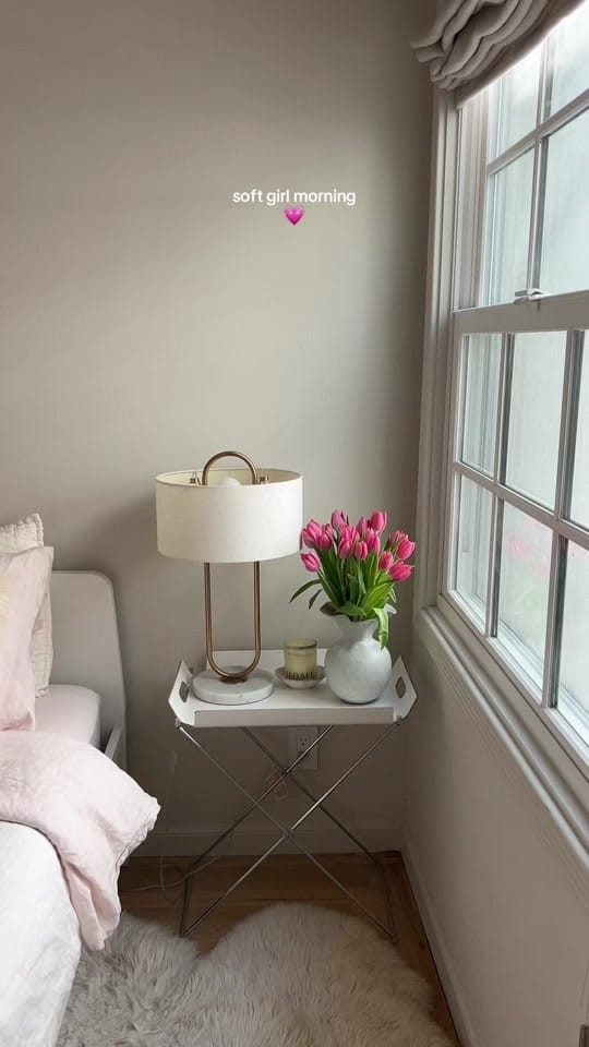 Post 1 by jadethebrunette on TikTok (video)