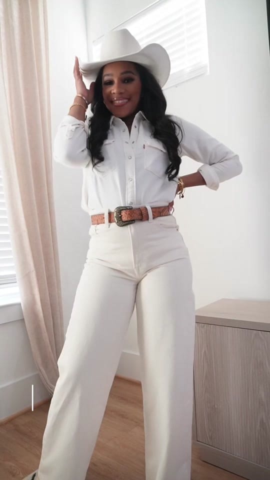 Post 2 by MeauxJo ♥️ on TikTok (video)