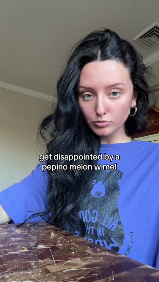 Post 2 by Lo on TikTok (video)